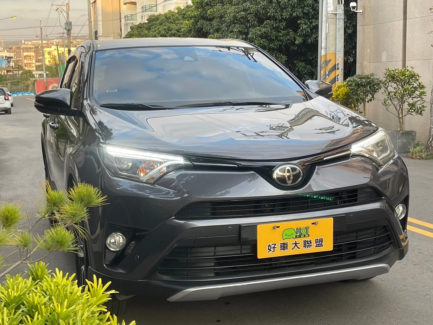 線上賞車