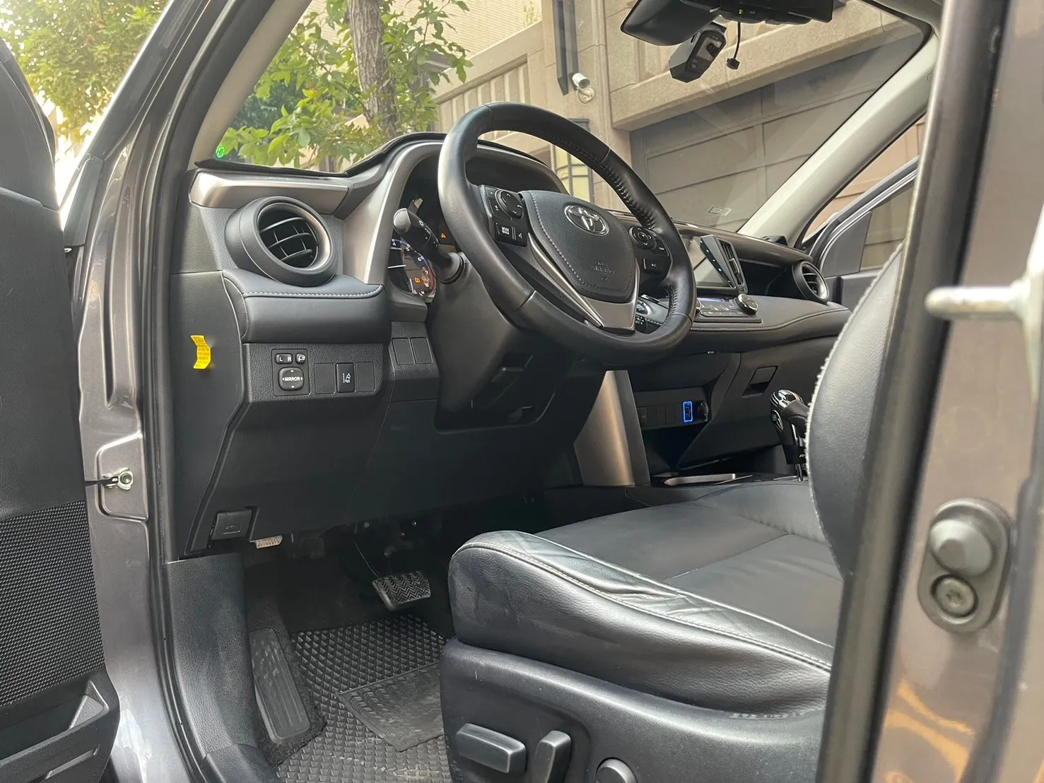 線上賞車