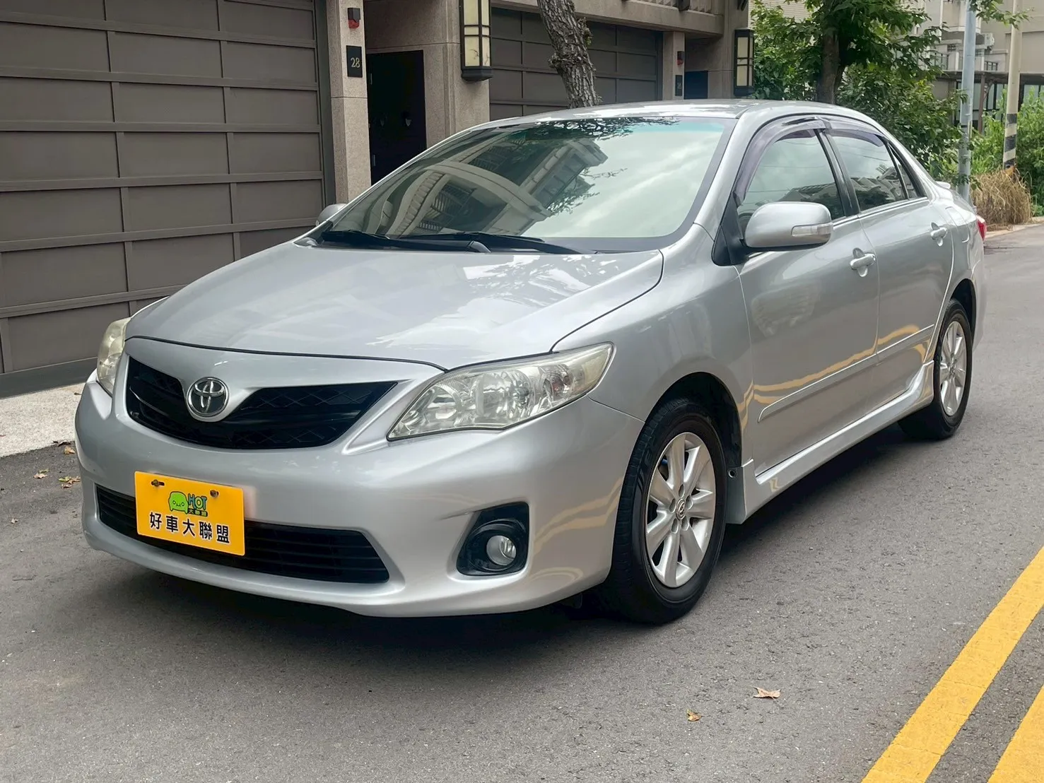 altis