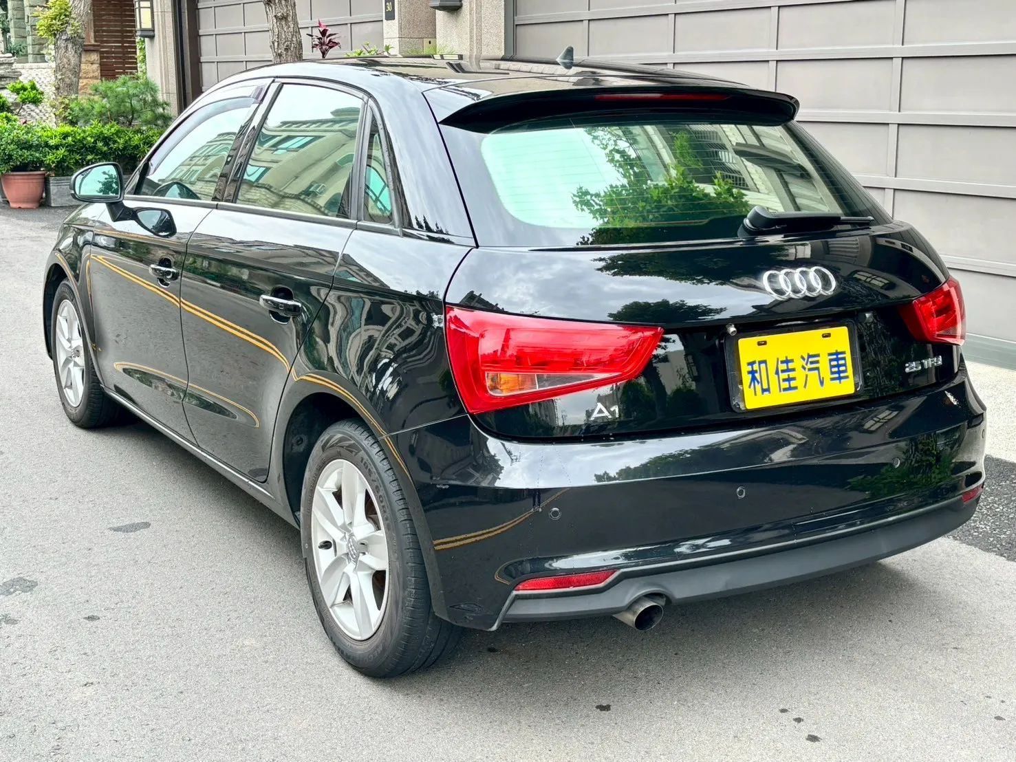 線上賞車