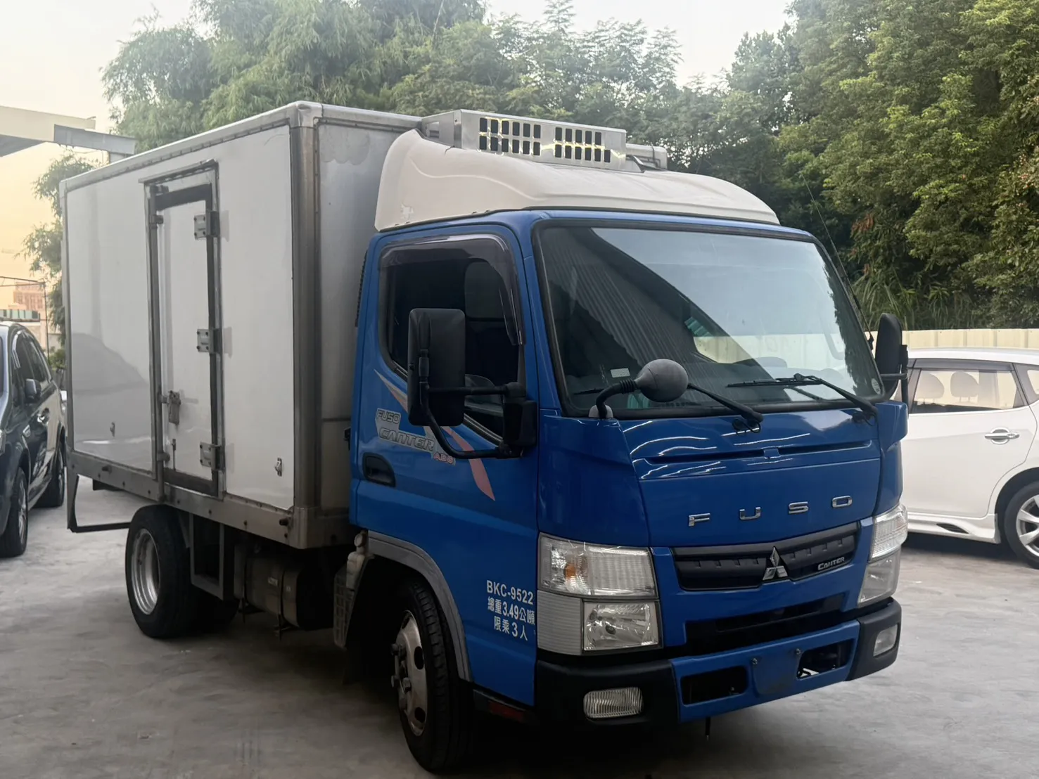 線上賞車